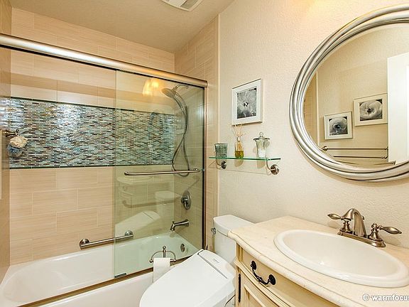 5th image of 3969 Mahaila Ave Unit 213