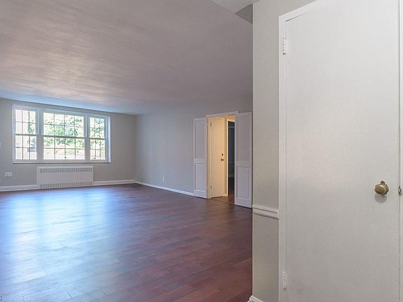 2nd image of 19201 Van Aken Blvd APT 104