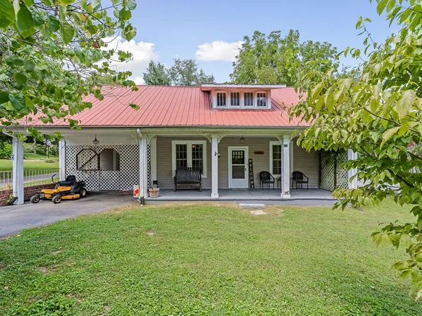 172 Dale St, Red Boiling Springs, TN 37150