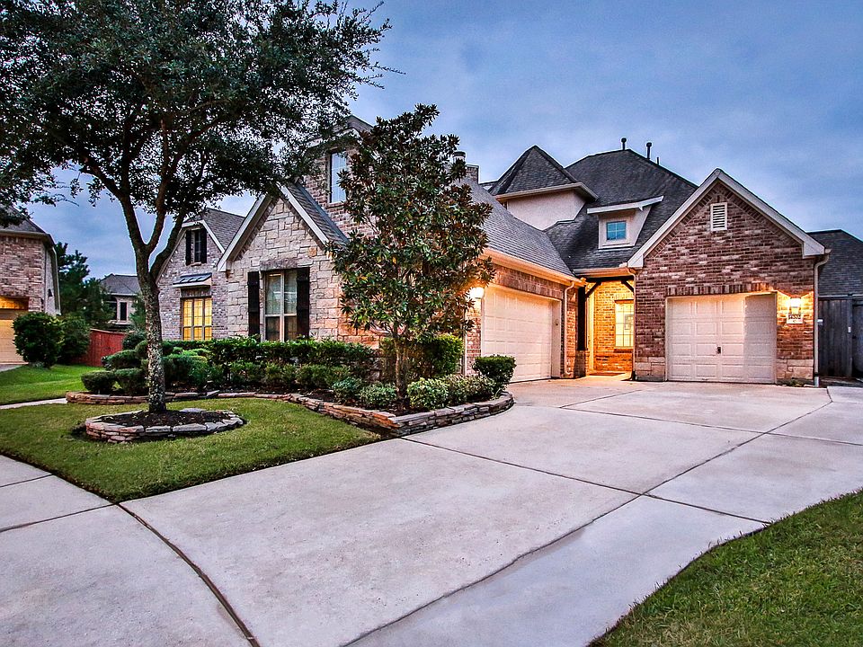 2nd image of 14202 Red Creek Cove Ln
