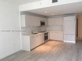 Brickell Heights West Con — Photo 4