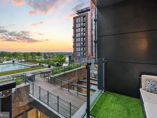 45 Sutton Sq SW Unit 403, Washington, DC 20024