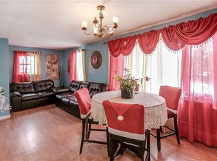 4 Hempstead Ln, Spring Valley, NY 10977