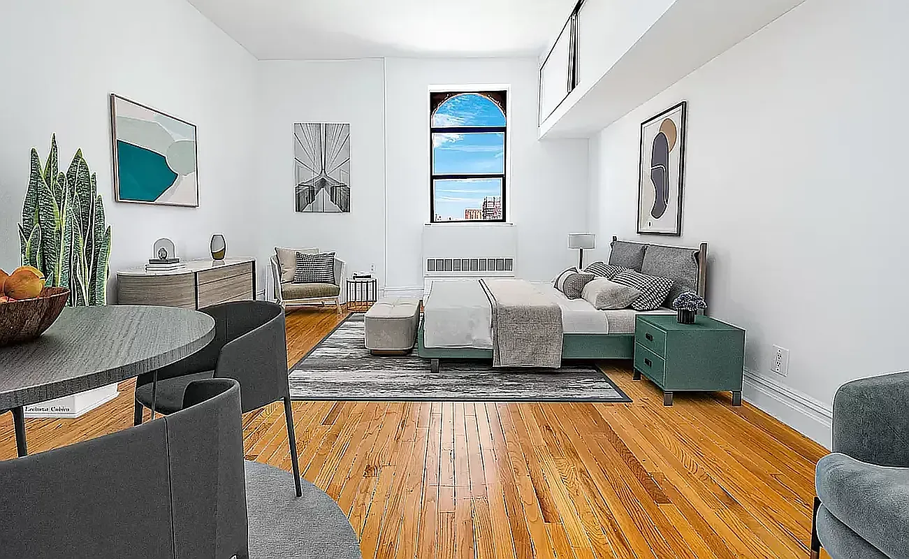 154 West 70th Street — Photo 1