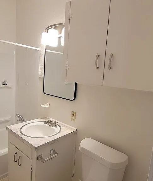 3633 W College St — Photo 24