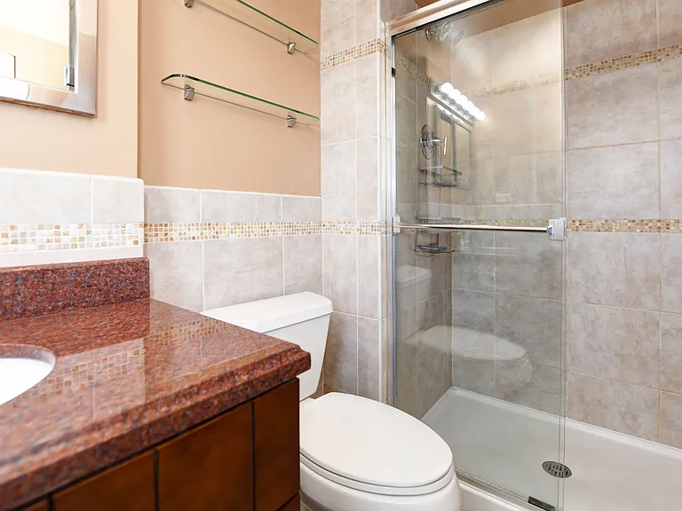 1620 E Broad St #402 — Photo 28