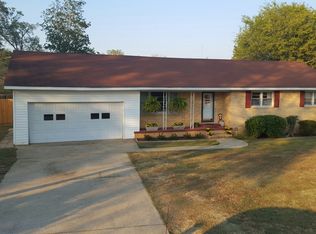 311 Spring St, Carrollton, AL 35447