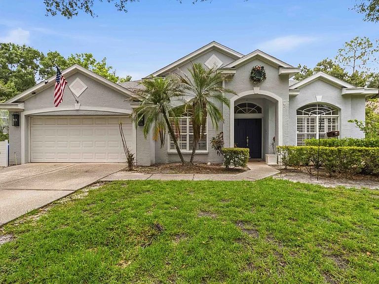 5028 Southampton Cir — Photo 2