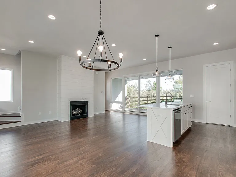 227 Oceola Ave #4 — Photo 9