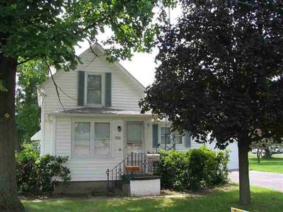 206 W Madison St, Knox, IN, 46534