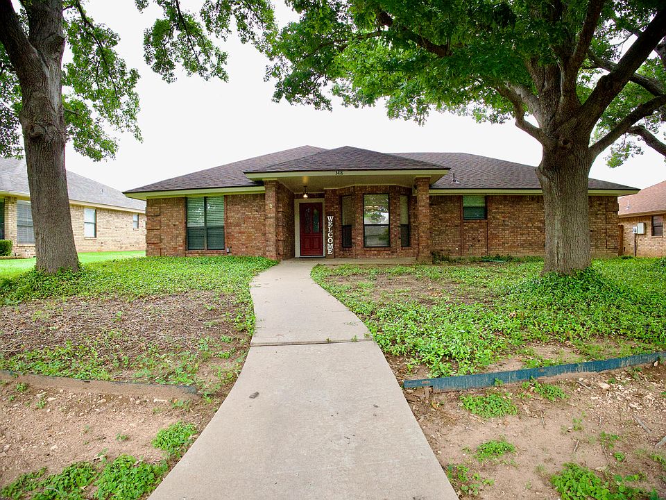 1st image of 3418 Cedarhill Dr