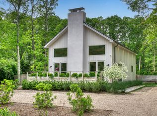18 Deep Six Dr, East Hampton, NY 11937