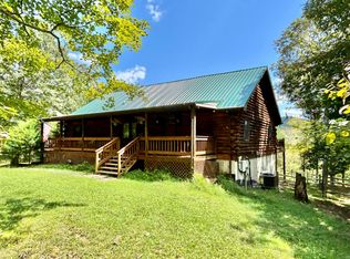 760 Valley View Dr, Burnside, KY 42519