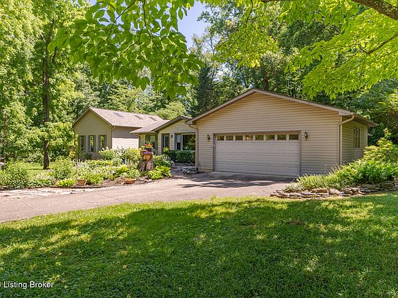 5th image of 4010 Altawood Ct