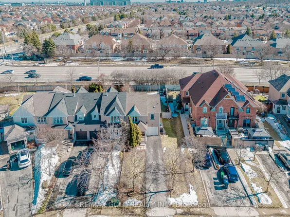 55 Desert Sand Dr, Brampton, ON L6R 1V6