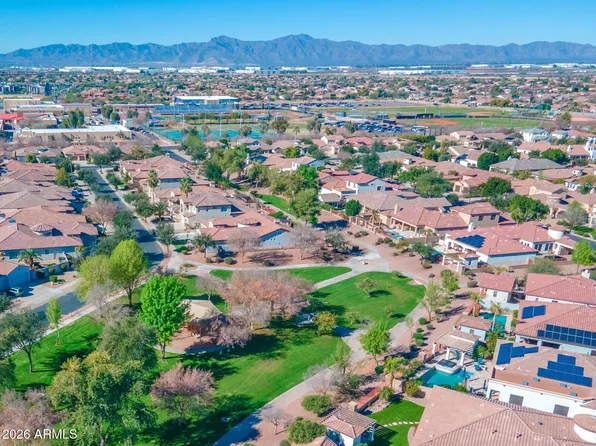 898 W GROVE Street, Litchfield Park, AZ 85340