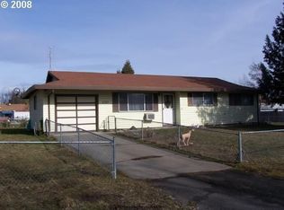 4036 Bartlett Dr, Hood River, OR 97031