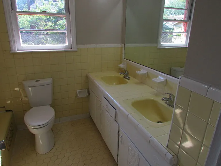 613 S Lafayette Dr — Photo 8