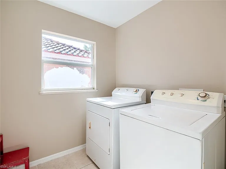 9124 Brendan Preserve Ct — Photo 16