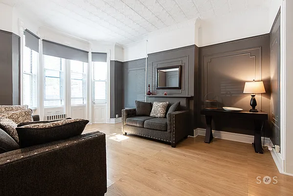 Rented by Brick&Mortar | media 7