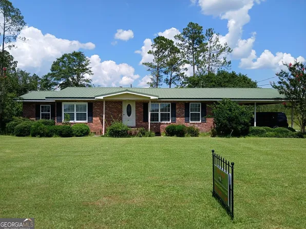 428 Old Alma Waycross Hwy, Nicholls, GA 31554