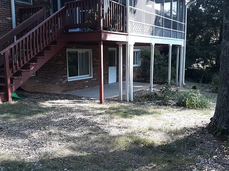 4522 Laurelwood Dr SW #BASEMENT — Photo 1