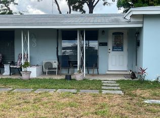 275 SE 9th Ave APT E, Deerfield Beach, FL 33441