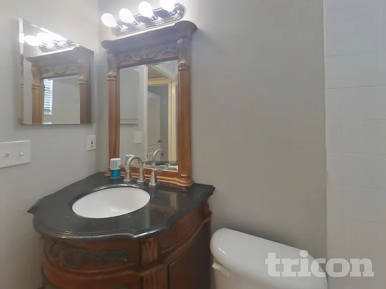 6918 Monarch Park Dr — Photo 13