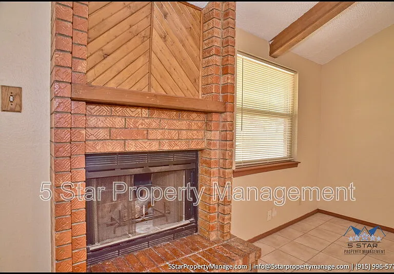 11645 Gordon Cooper Ln — Photo 11