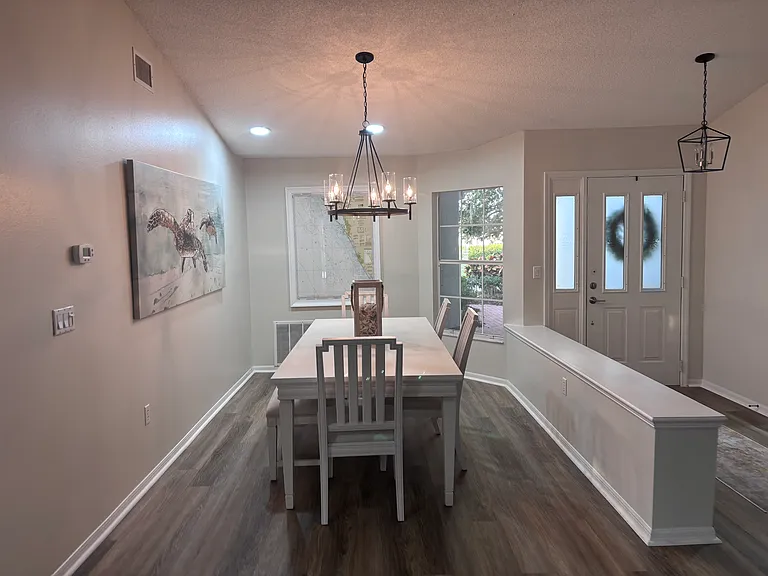 7526 Fairlinks Ct — Photo 6