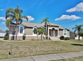 717 Apollo Beach Blvd, Apollo Beach, FL 33572