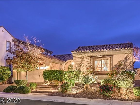 2nd image of 2385 Luberon Dr