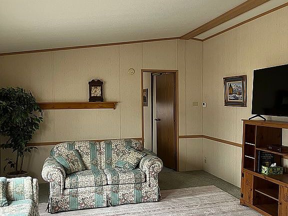 5th image of 120 Kerr Ln
