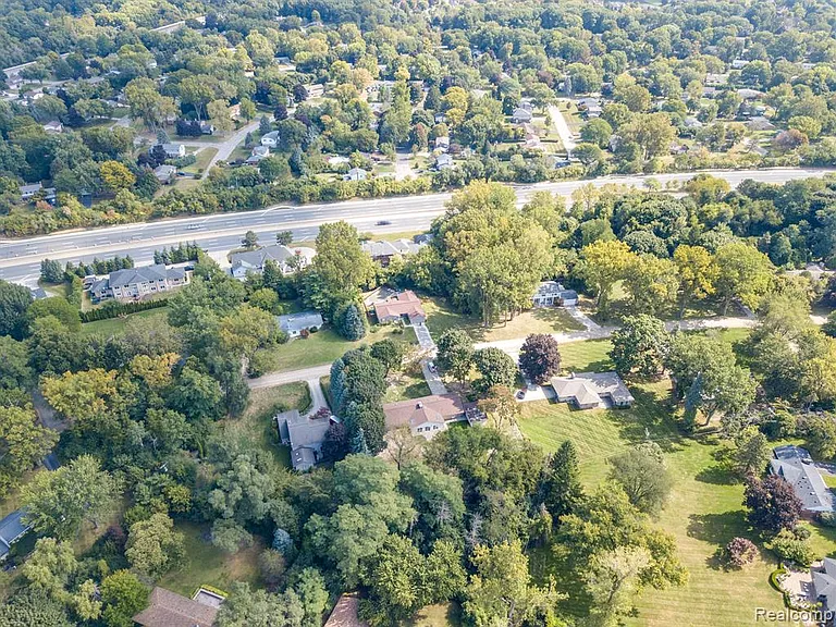 2800 Acorn Rd — Photo 24