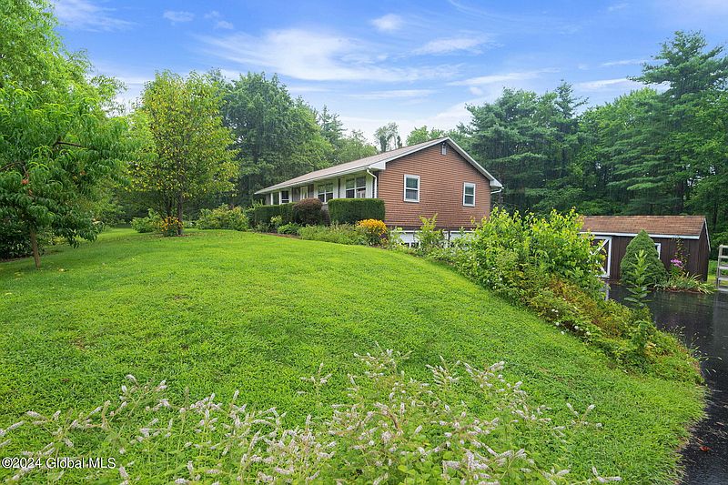 2nd image of 60 Providence Drive