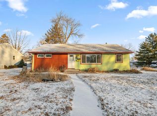 805 5th Ave W, Shakopee, MN 55379