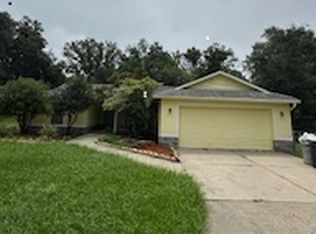 6922 Woodsman Dr, Zephyrhills, FL 33544