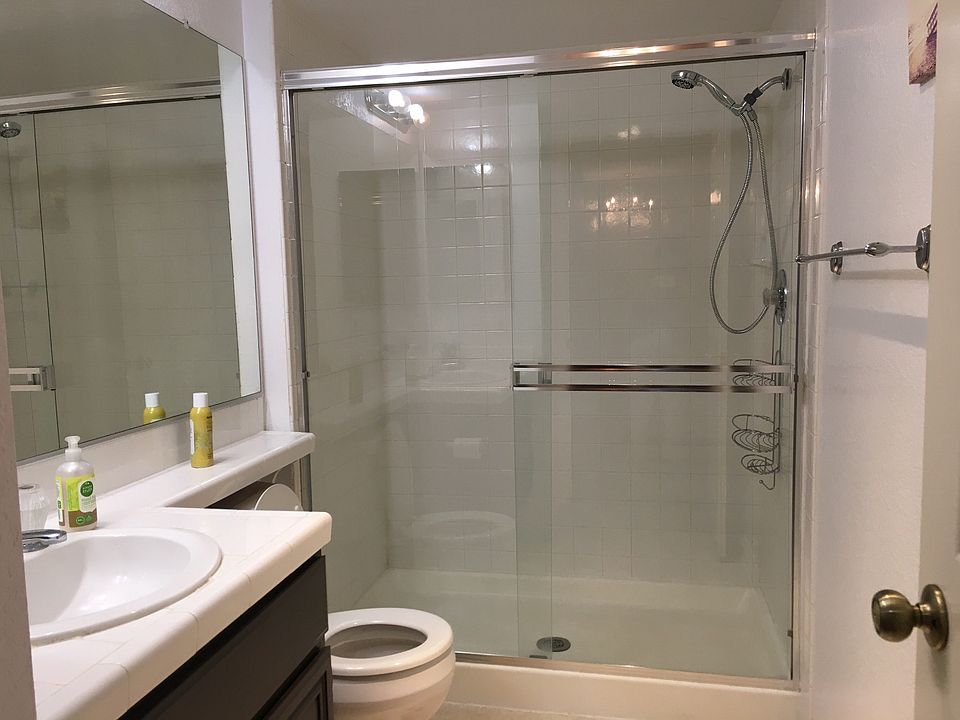 2nd image of 1418 Brett Pl Unit 205