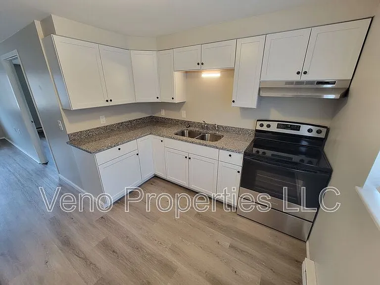 40 McIntyre St #C5 — Photo 2