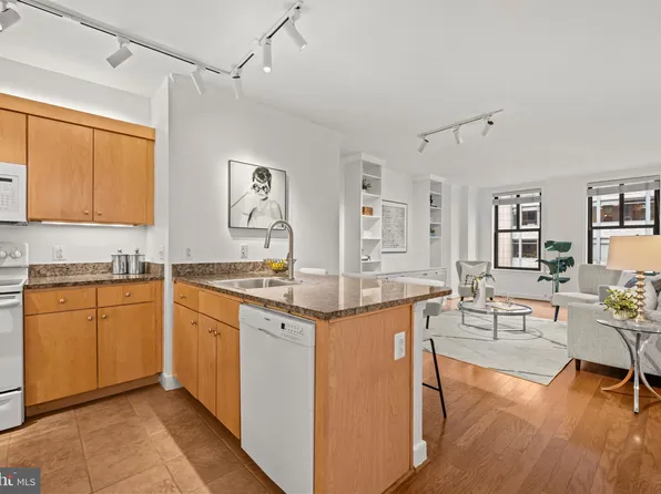 631 D St NW APT 632, Washington, DC 20004