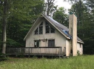 5134 Ash Dr, Pocono Summit, PA
