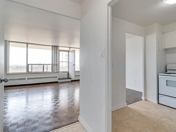 190 Exbury Road, 190 Exbury Rd, Toronto, ON M3M 1R8