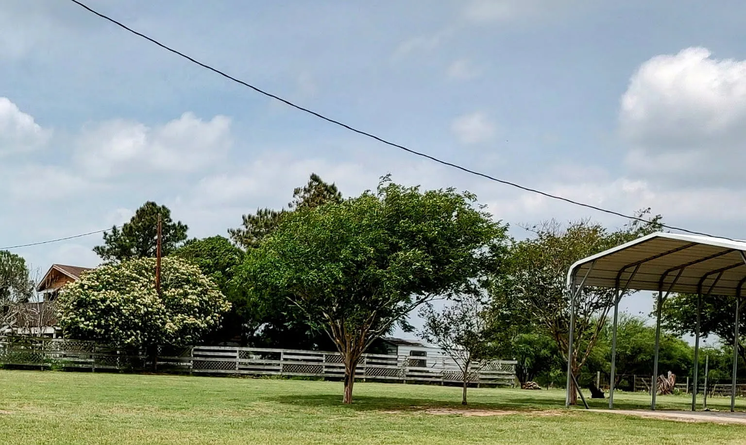533 S Vista Dr — Photo 4