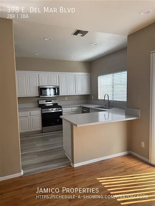 2 bed, 2.5 bath, 1245 sqft, $3,750 — Photo 4
