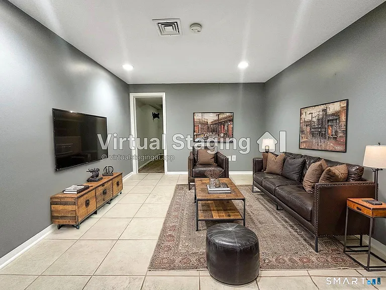 153 Penn Cmn #153 — Photo 19