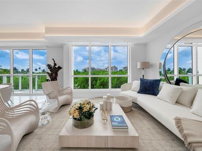 100 S Pointe Dr #Townhouse 13, Miami Beach, FL, 33139
