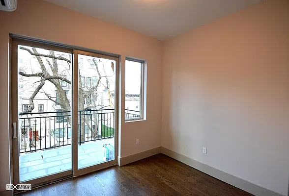 Rented by Citi Habitats | media 55