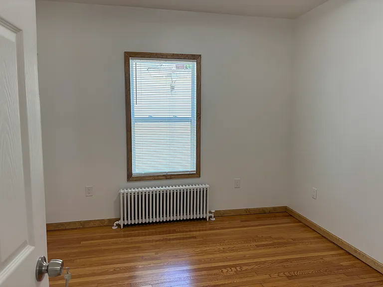 28 Eld St #1 — Photo 6