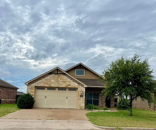 3113 Silver Saddle Dr Photo 1