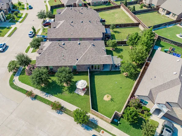 6100 Gritten Dr, Forney, TX 75126